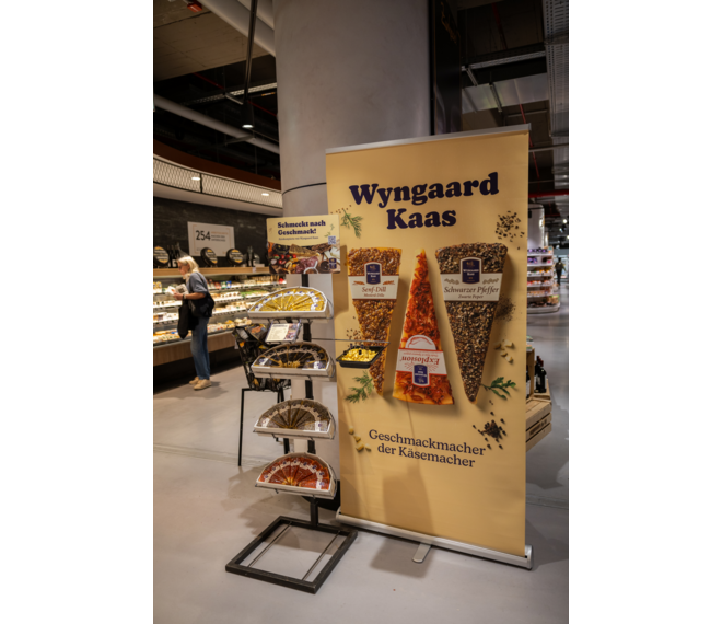 Stalen display - 4 laags